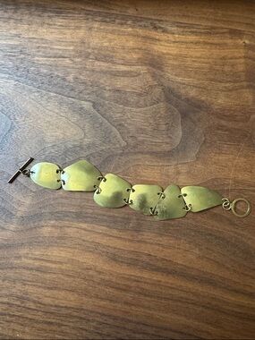 Gold Tone Linked Bracelet